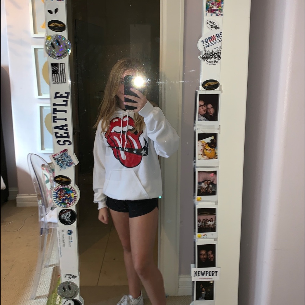 Meet your Posher, Sutton